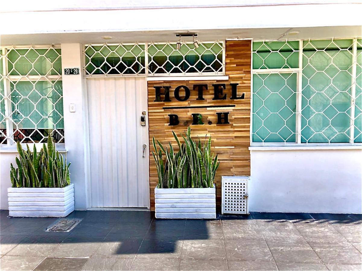 Bogota Rooms Heroes ภายนอก รูปภาพ