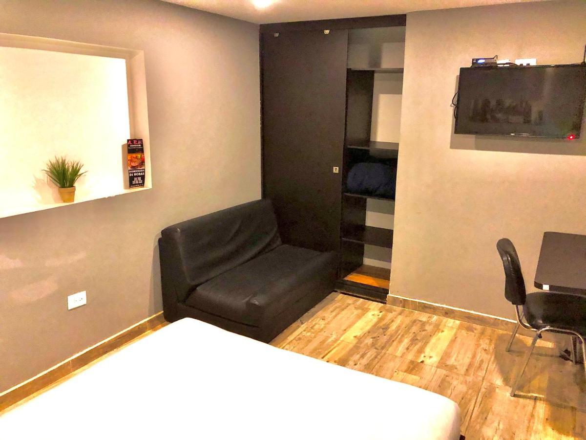 Bogota Rooms Heroes ภายนอก รูปภาพ