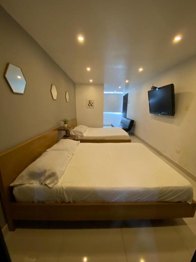 Bogota Rooms Heroes ภายนอก รูปภาพ