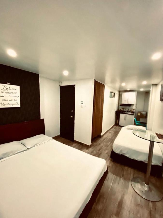 Bogota Rooms Heroes ภายนอก รูปภาพ