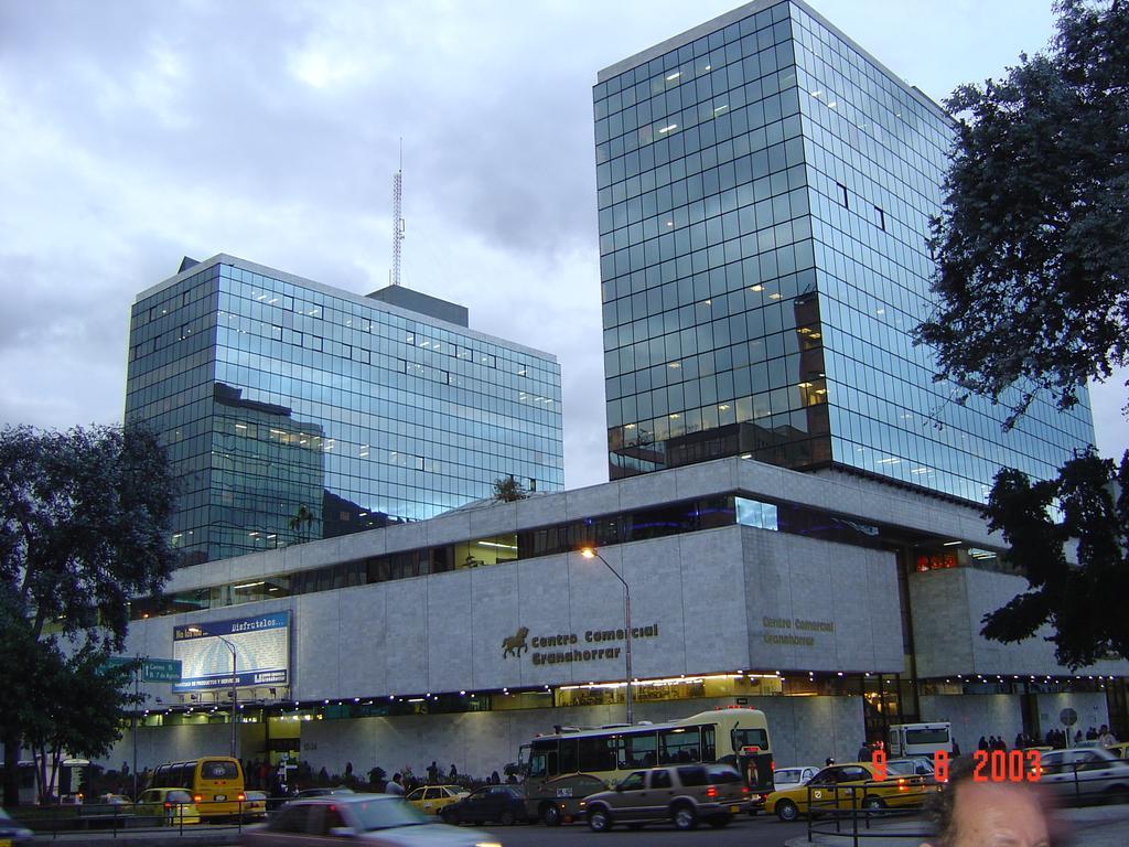 Bogota Rooms Heroes ภายนอก รูปภาพ